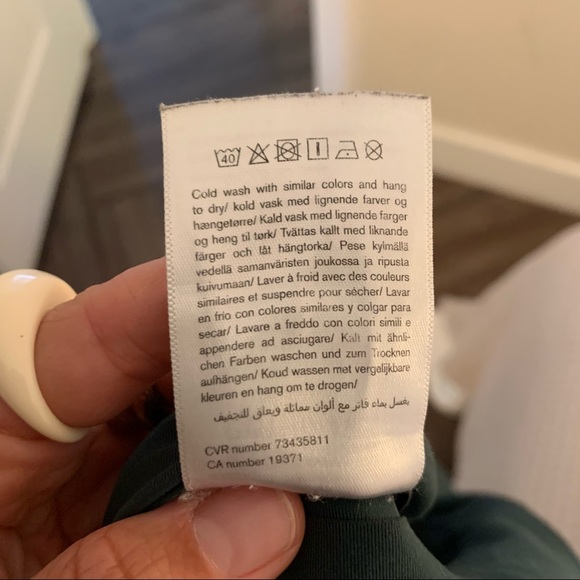 Girlfriend Moss Compressive High-Rise Legging - Picture 6 of 8